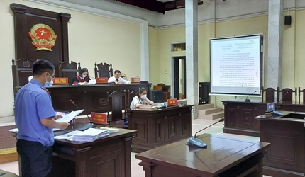 Viện kiểm sát - TAND quận Hà Đông phối hợp tổ chức phiên tòa xét xử vụ...